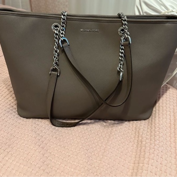 Michael Kors Rare limited edition Tote bag - Picture 4 of 9